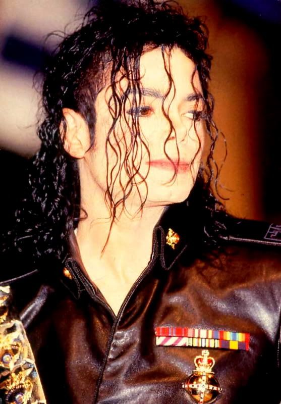 Michael_Jackson_-__16_MJLand_Produc.jpg