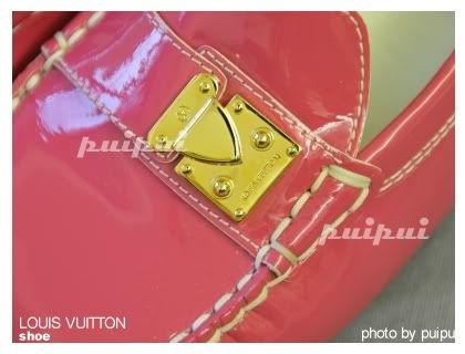 LOUIS VUITTON SHOE