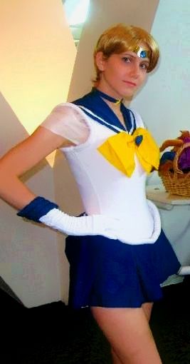 zu Deutsch Schöne Mädchenkriegerin Sailor Moon Ferne Herrscherin des Himmels Cosplay zu Deutsch Schöne Mädchenkriegerin Sailor Moon Ferne Herrscherin des Himmels Cosplay