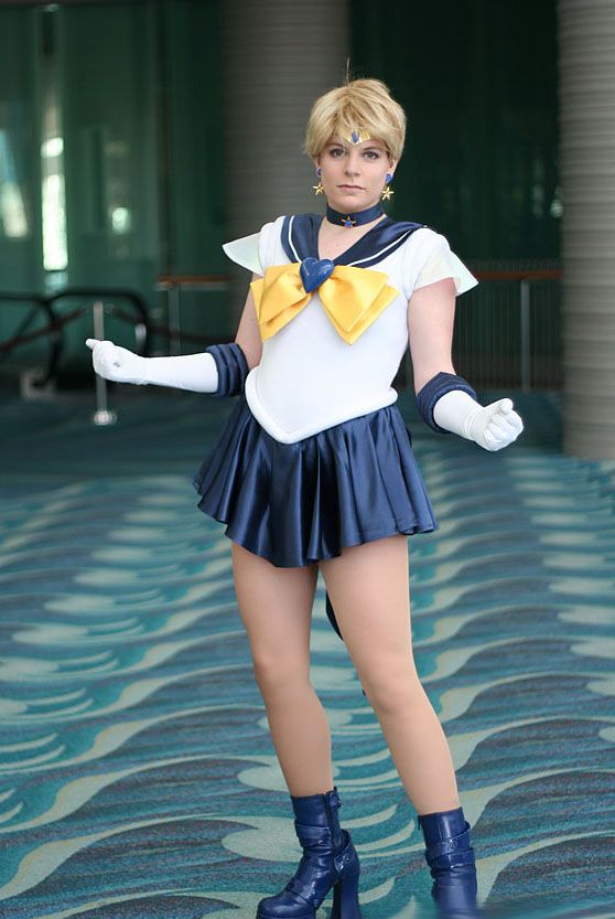 zu Deutsch Schöne Mädchenkriegerin Sailor Moon Ferne Herrscherin des Himmels Cosplay zu Deutsch Schöne Mädchenkriegerin Sailor Moon Ferne Herrscherin des Himmels Cosplay