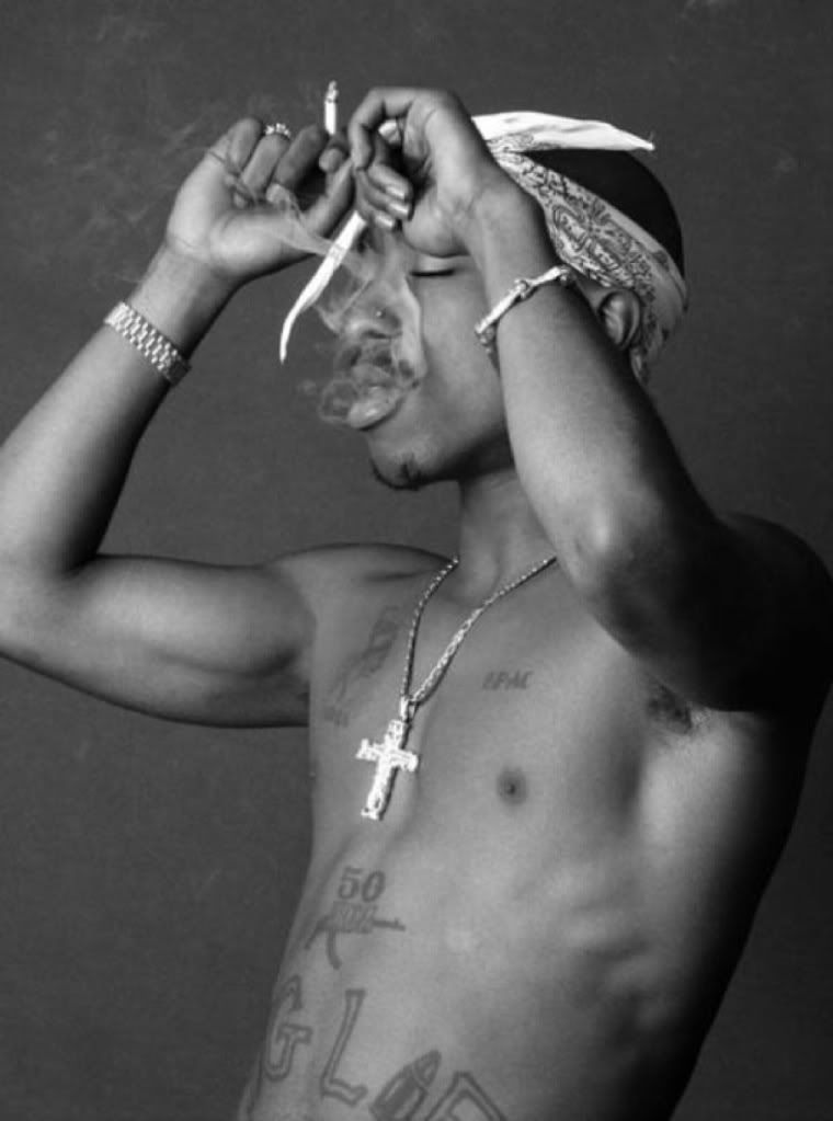 tupac smoking