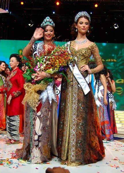 Foto-foto eksklusif putri Indonesia 2009, Qory Sandioriva Asal NAD Foto-foto eksklusif putri Indonesia 2009, Qory Sandioriva Asal NAD