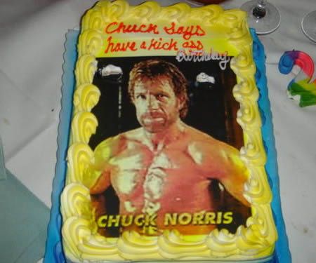 Kalau yang ini sih mungkin bagi fans nya Chuck Norris akan sayang untuk dimakan, karena itu idolanya