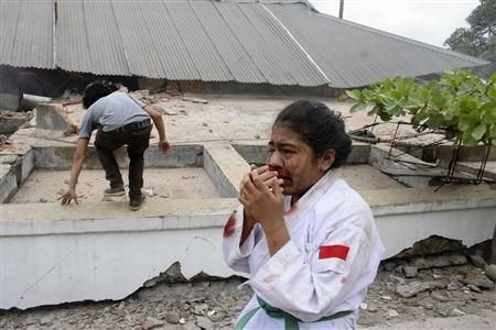 Foto-foto Gempa Padang  (Reuters)
