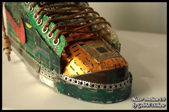 Prosesor pentium bekas pun bisa disulap menjadi sebuah sepatu sport
