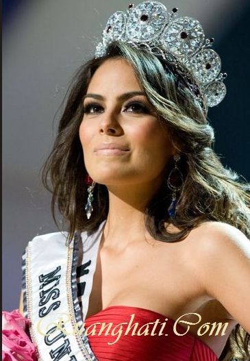 Foto Eksklusif Miss Universe 2010 Jimena Navarette dari Meksiko
