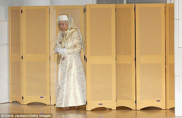 Kunjungan ratu Inggris Elizabeth ke Dubai