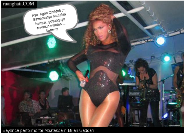 Penampilan Beyonce yang superhot spesial untuk menghibur putra pemimpin Libya Qaddafi
